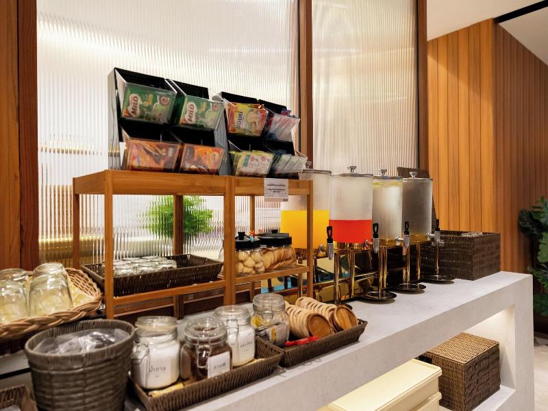 Good Nakhonsawan Hotel