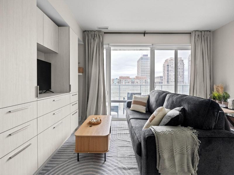 Teahouse Condos In Downtown Toronto image