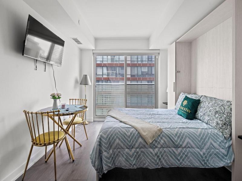 Teahouse Condos In Downtown Toronto image