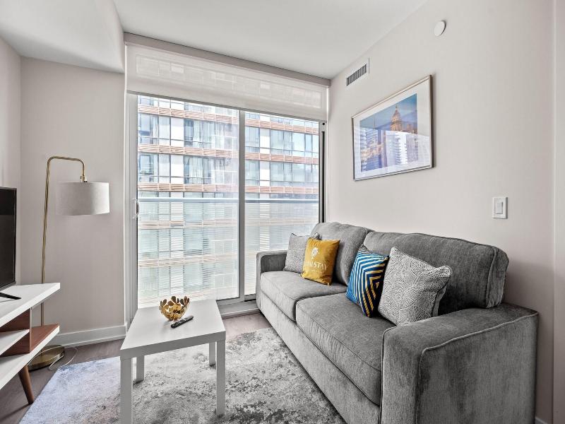 Teahouse Condos In Downtown Toronto image