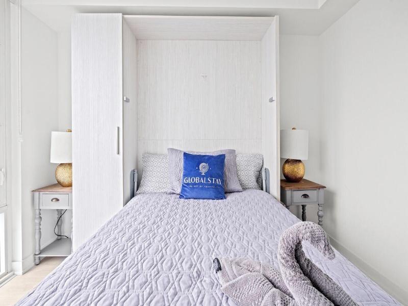 Teahouse Condos In Downtown Toronto image