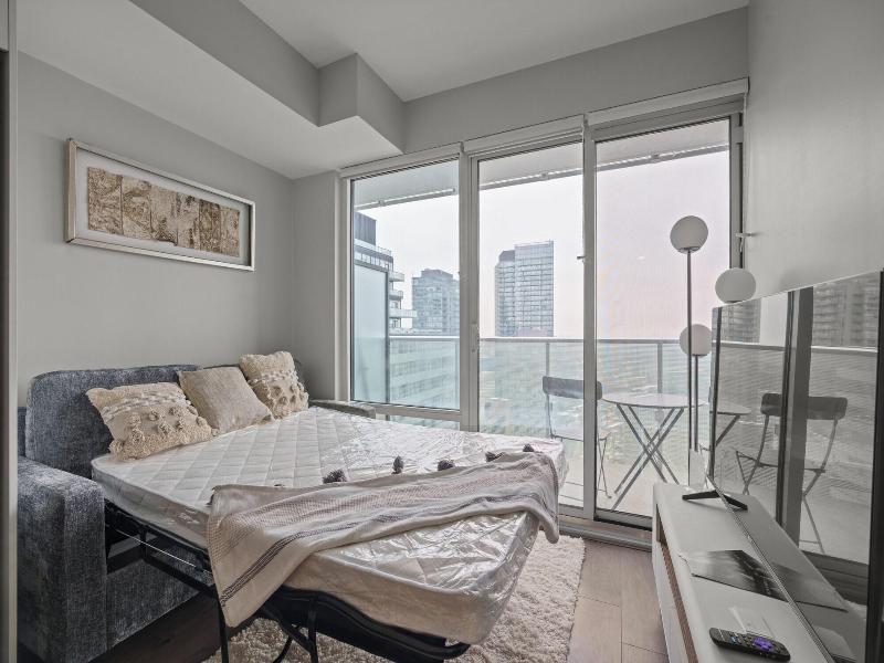 Teahouse Condos In Downtown Toronto image