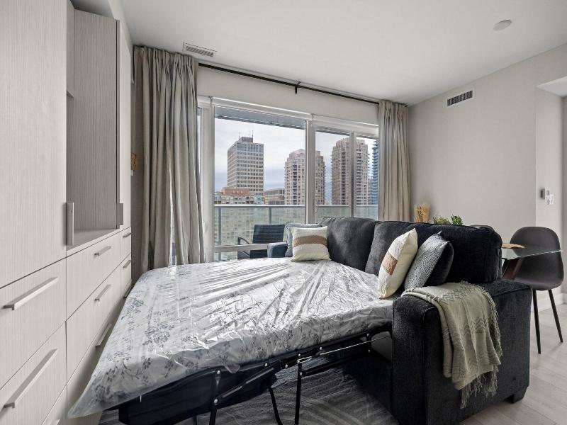 Teahouse Condos In Downtown Toronto image