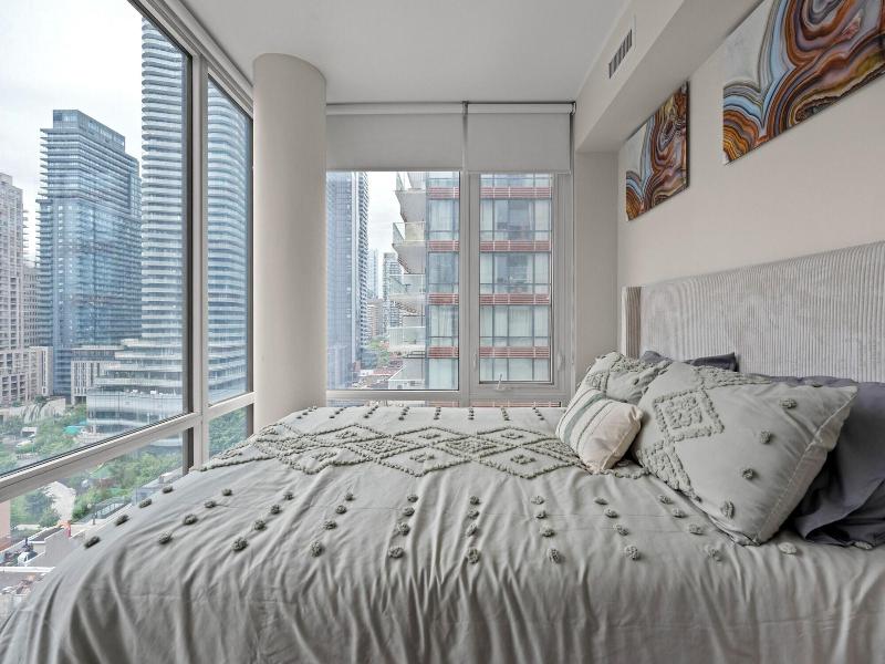 Teahouse Condos In Downtown Toronto image