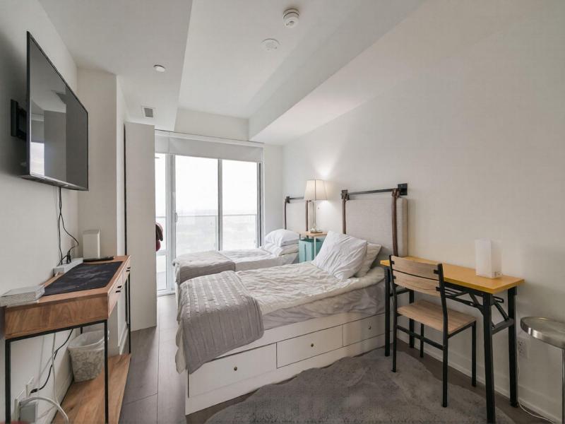 Teahouse Condos In Downtown Toronto image