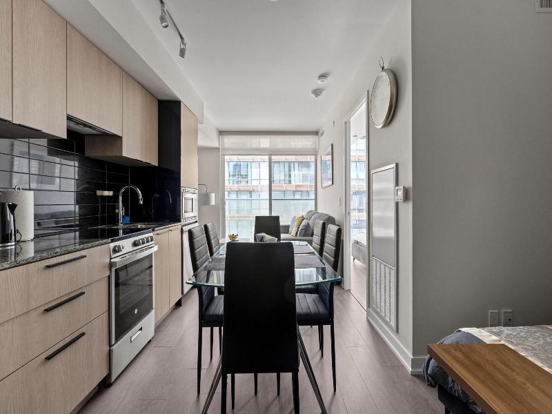 Teahouse Condos In Downtown Toronto image