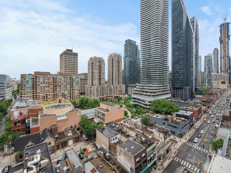 Teahouse Condos In Downtown Toronto image