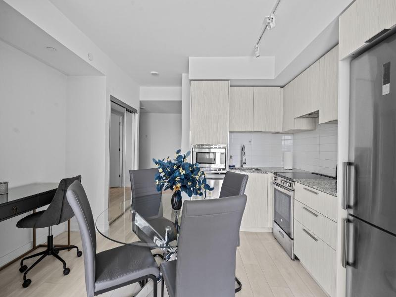 Teahouse Condos In Downtown Toronto image