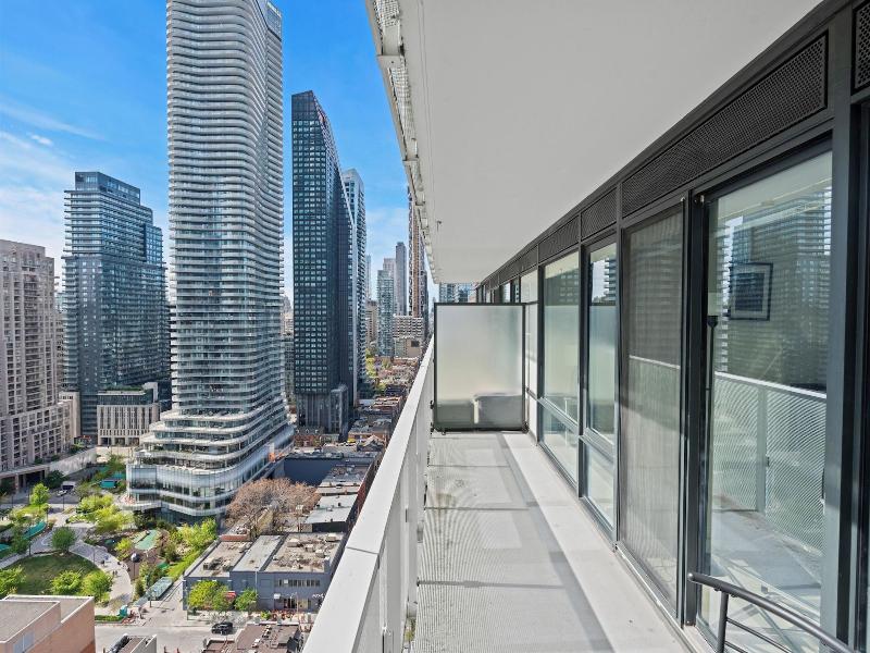 Teahouse Condos In Downtown Toronto image
