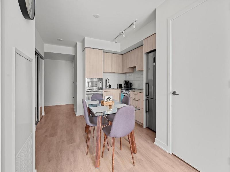 Teahouse Condos In Downtown Toronto image