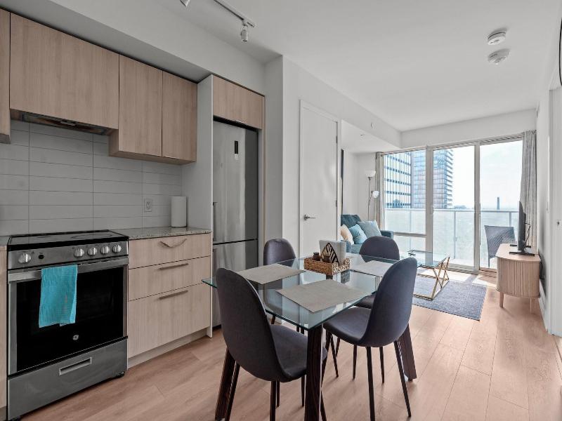 Teahouse Condos In Downtown Toronto image