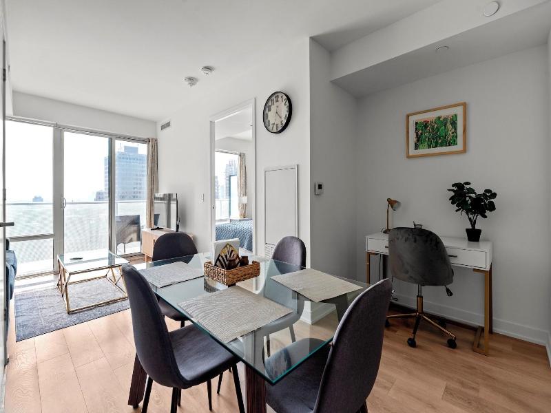 Teahouse Condos In Downtown Toronto image