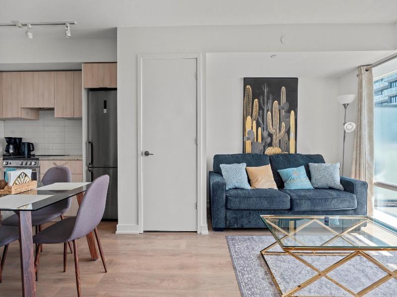 Teahouse Condos In Downtown Toronto image