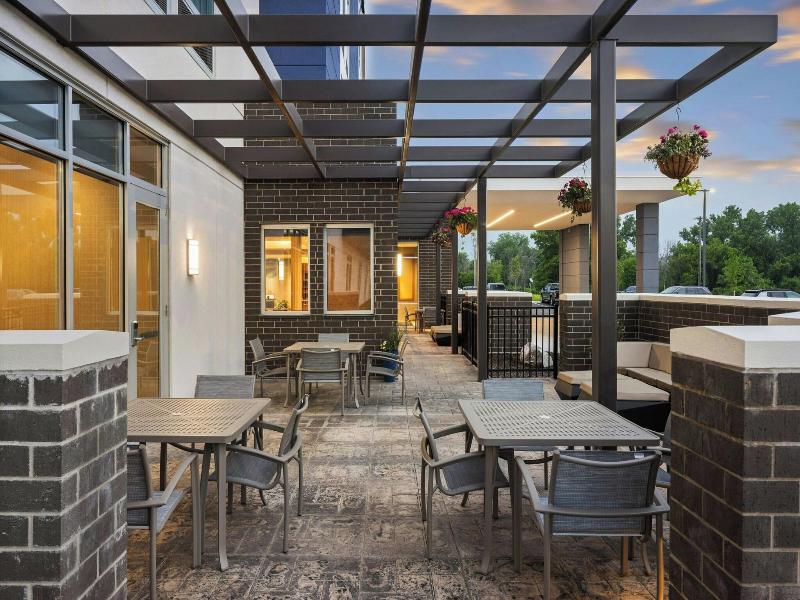 Springhill Suites By Marriott Eau Claire image