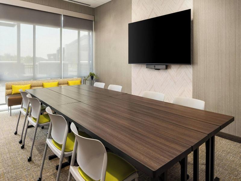 Springhill Suites By Marriott Eau Claire image