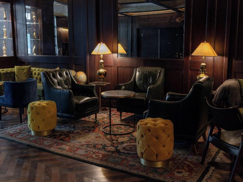Whisky Hotel image