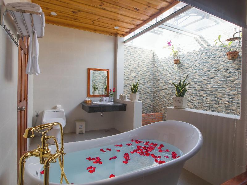Herbal Resort image