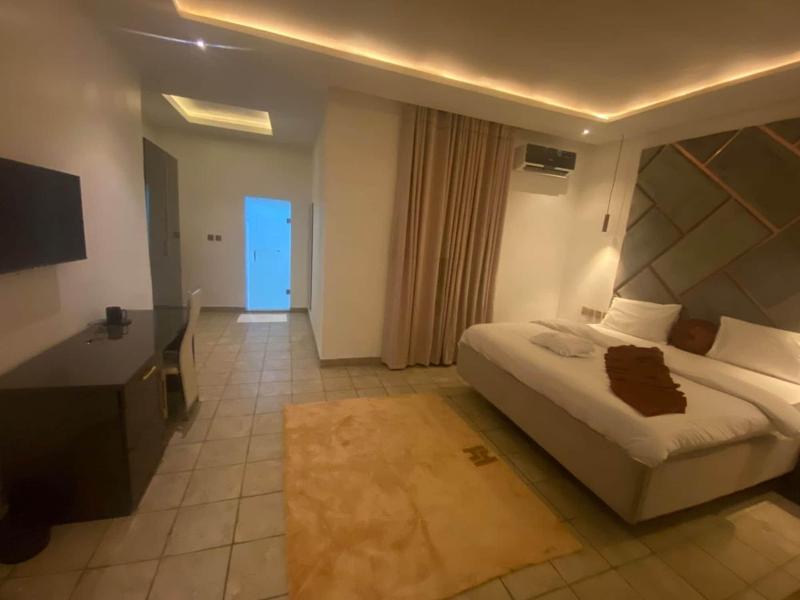 Hopeland Hotels image