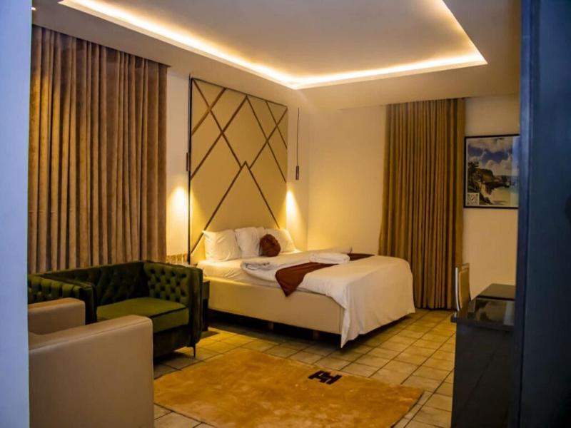 Hopeland Hotels image