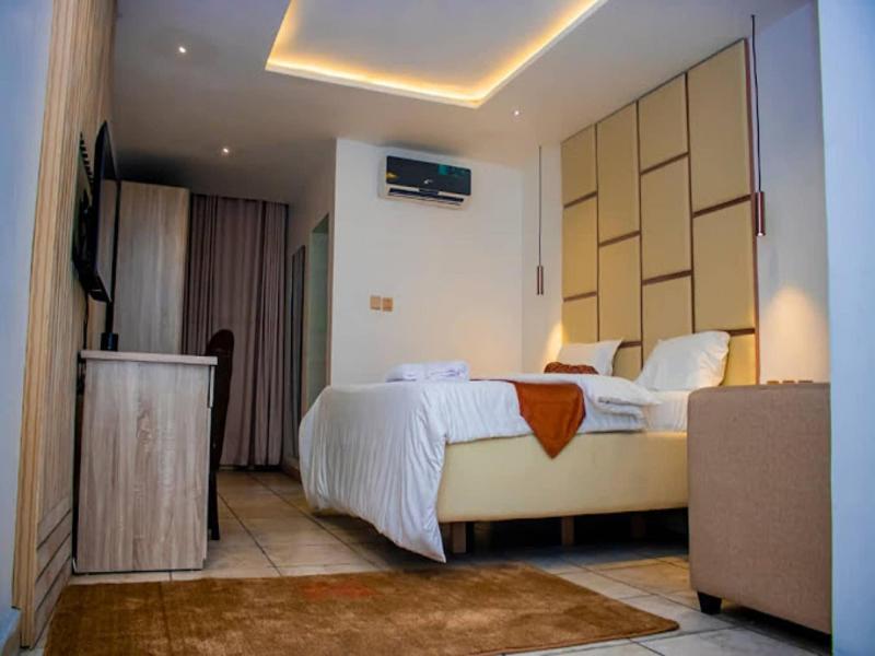 Hopeland Hotels image