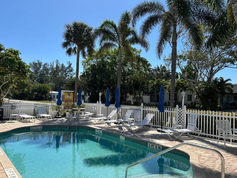 Bahama Beach Club Pompano image