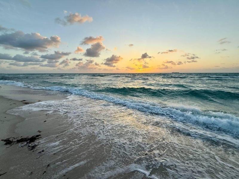 Bahama Beach Club Pompano image