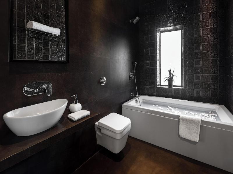 Arnna Hotel - Goregaon image