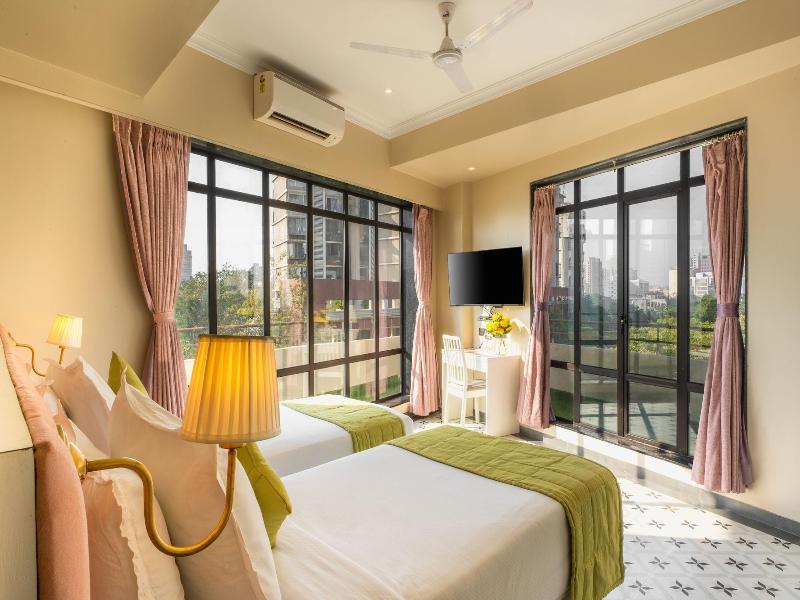 Arnna Hotel - Goregaon image