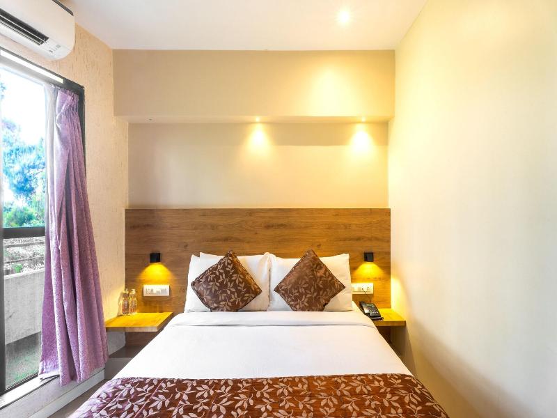 Arnna Hotel - Goregaon image