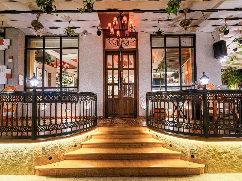 Arnna Hotel - Goregaon image