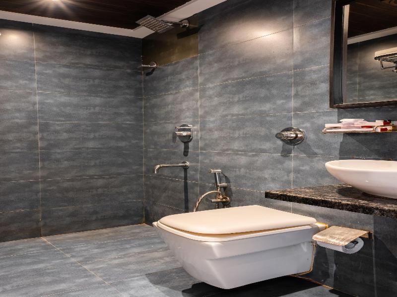 Arnna Hotel - Goregaon image