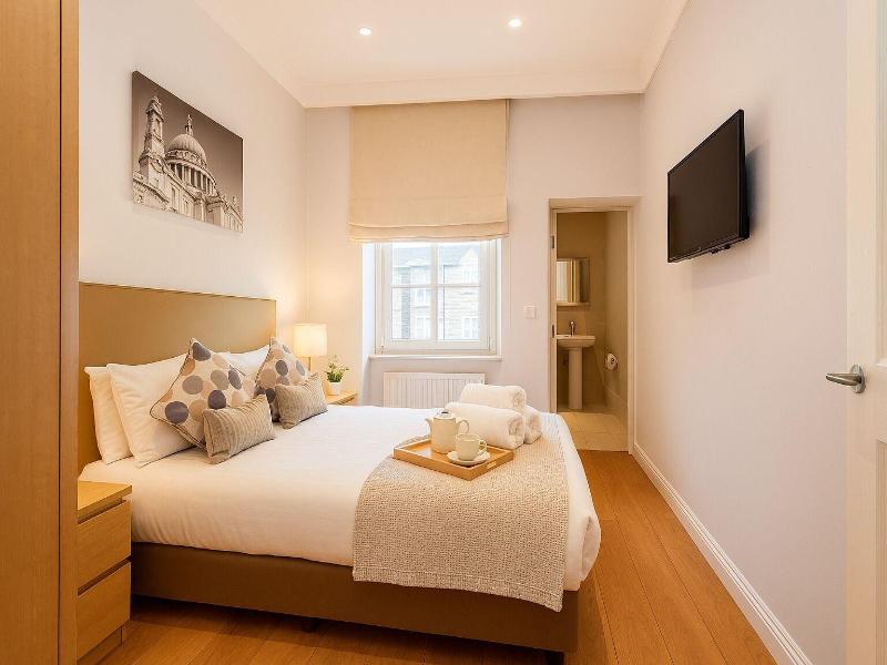12 London Street Apartments image