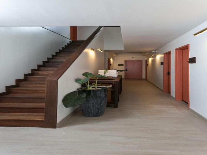Wharfside Village Hotel image
