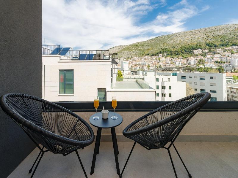 City Residences image