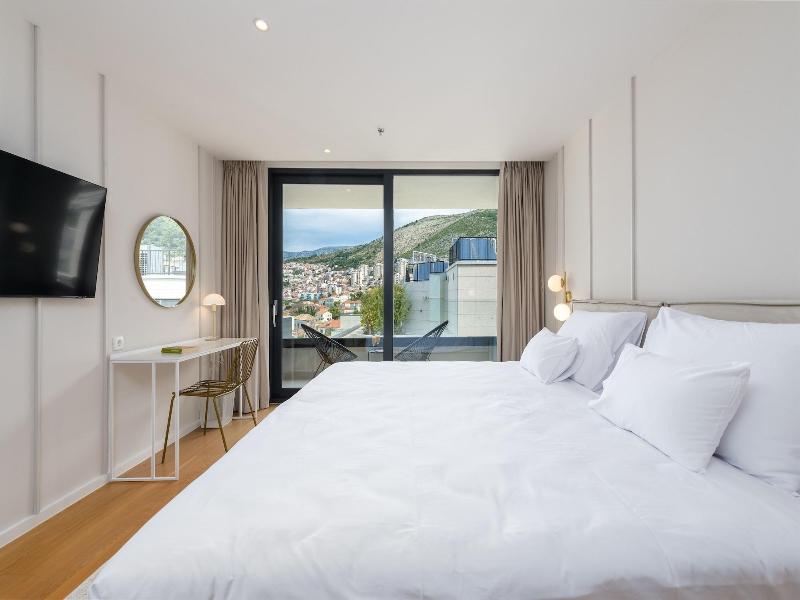 City Residences image