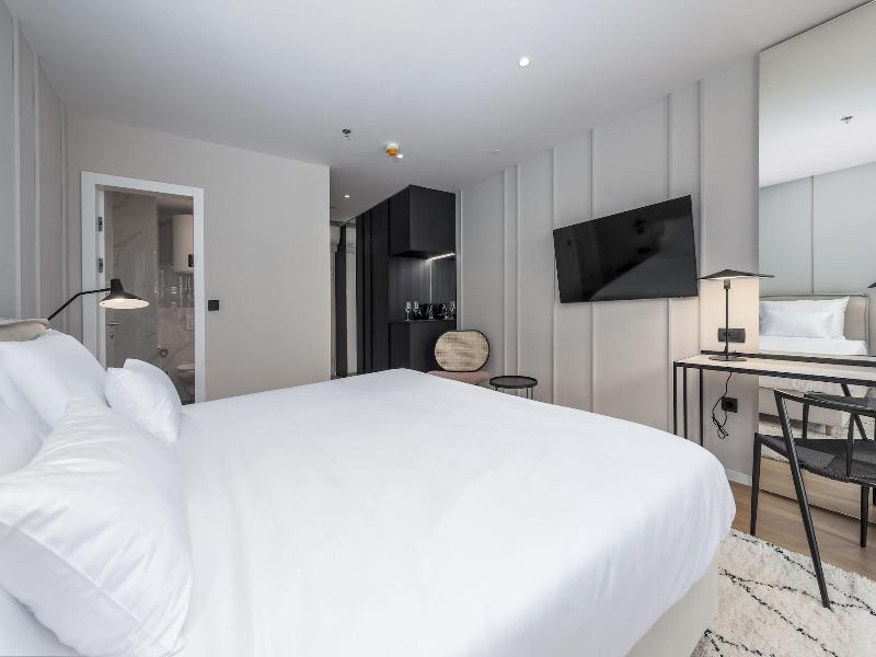 City Residences image