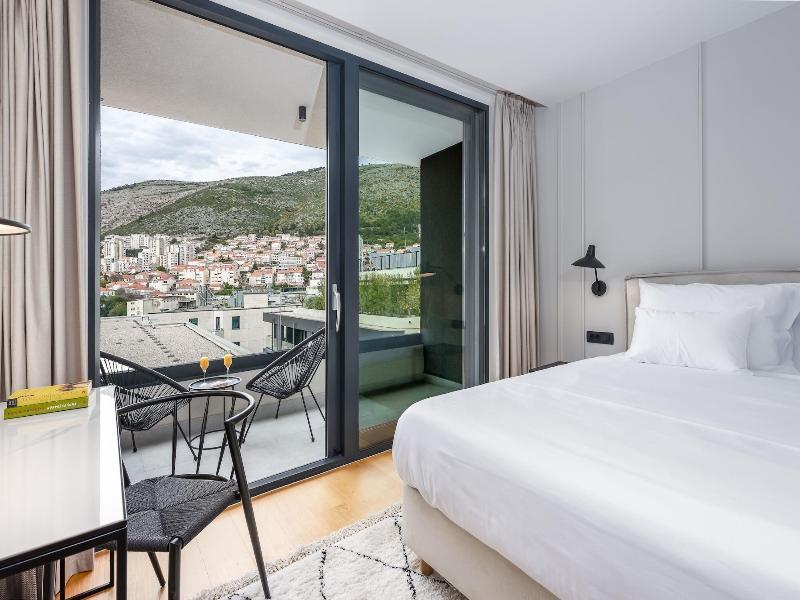 City Residences image