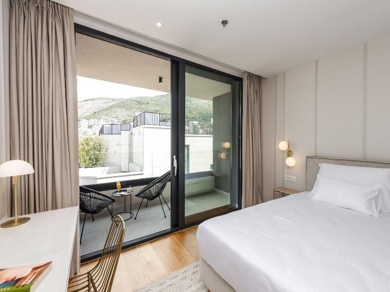 City Residences image