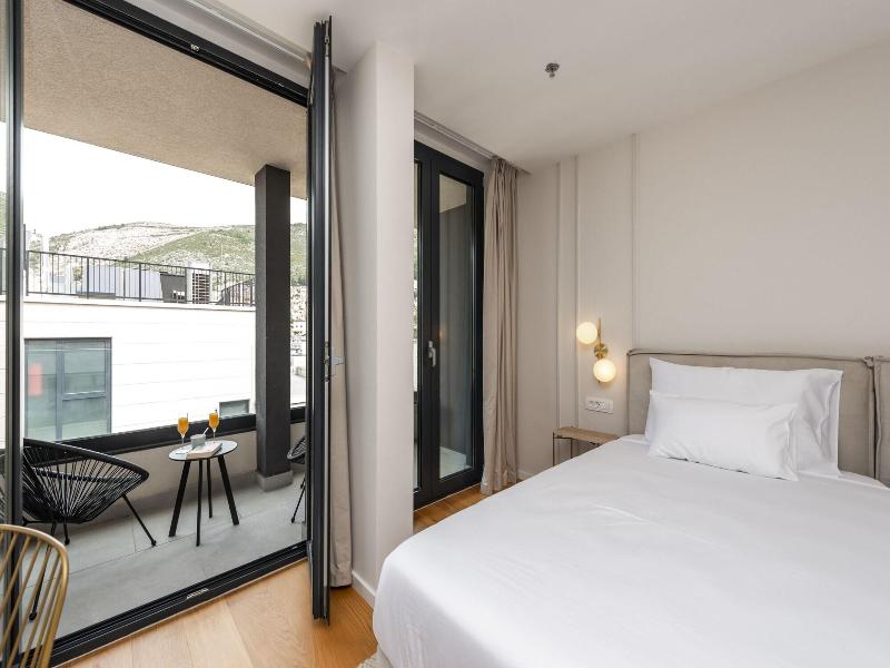 City Residences image