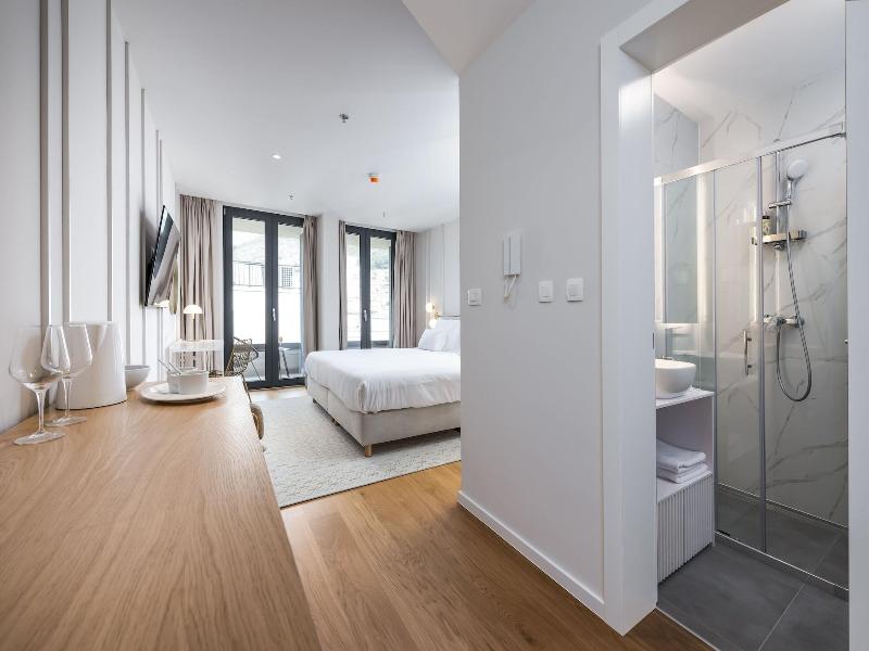 City Residences image