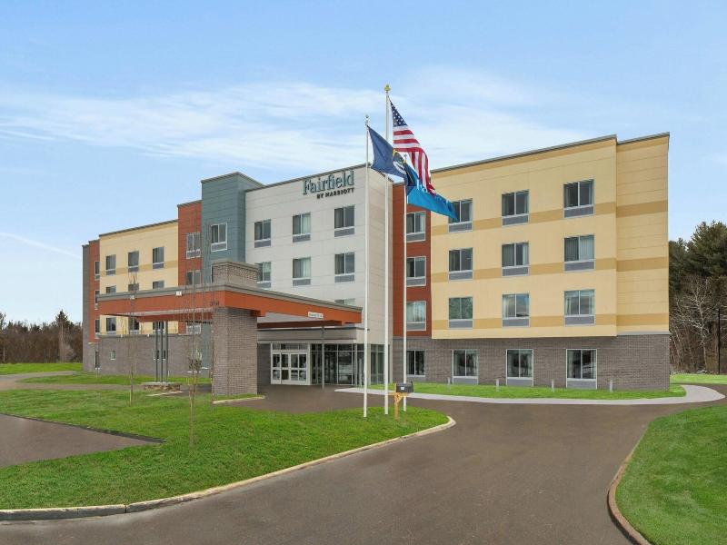 Fairfield By Marriott Inn & Suites Traverse City