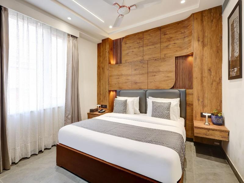 Tyche Boutique & Suites image