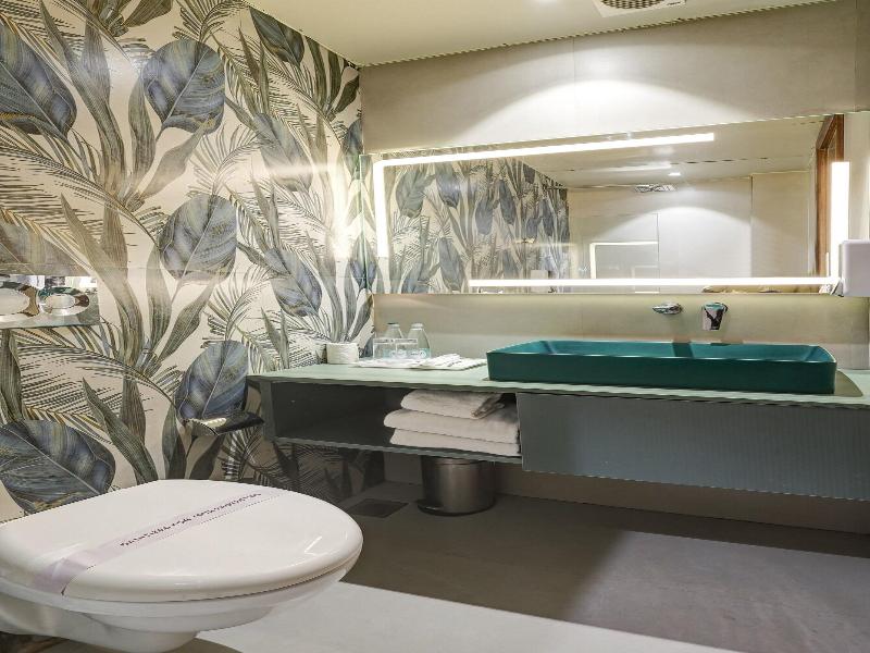 Tyche Boutique & Suites image