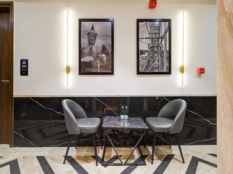 Tyche Boutique & Suites image