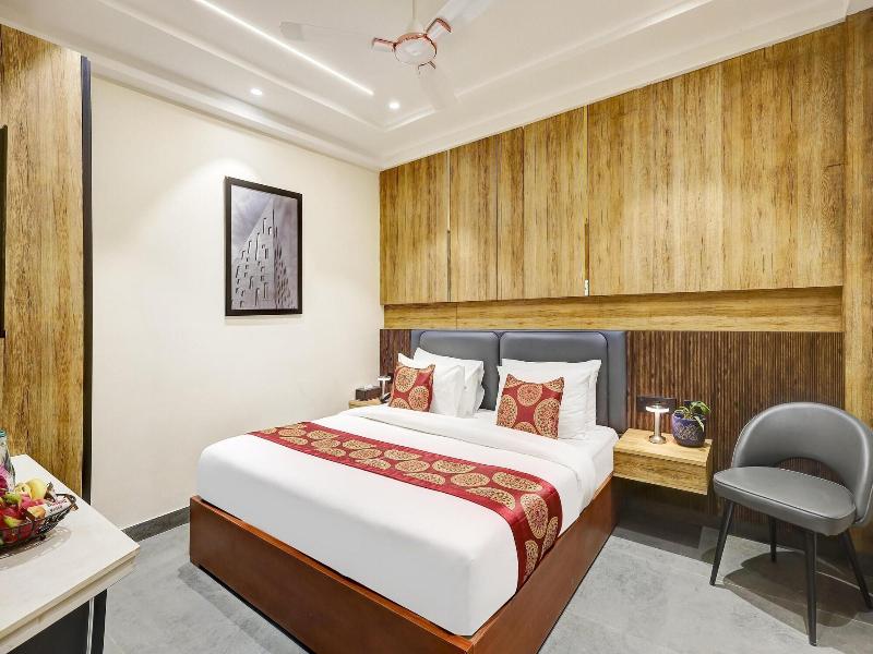 Tyche Boutique & Suites image