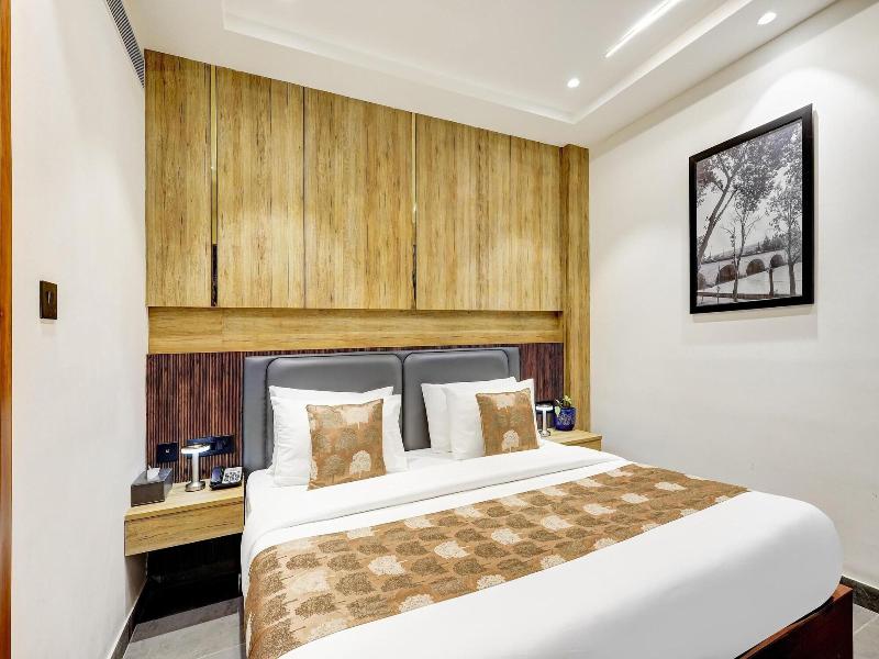 Tyche Boutique & Suites image