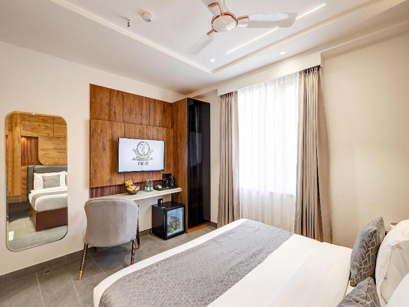 Tyche Boutique & Suites image