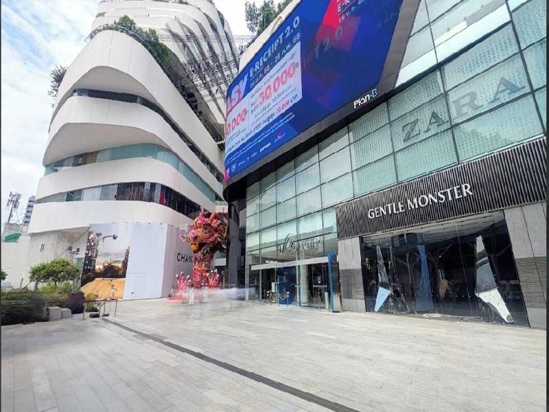 Four Points By Sheraton Bangkok, Sukhumvit 22 image