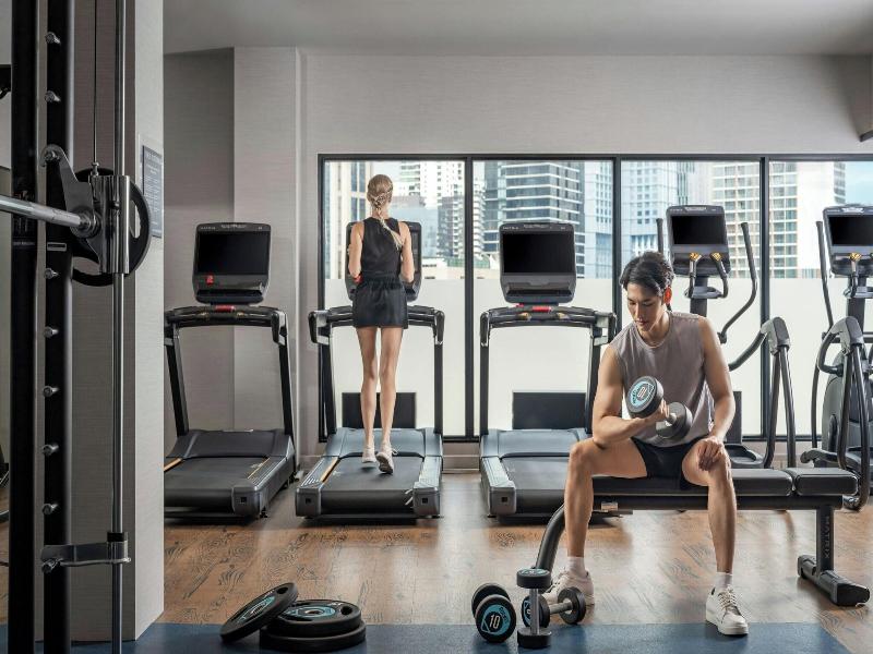 Four Points By Sheraton Bangkok, Sukhumvit 22 image