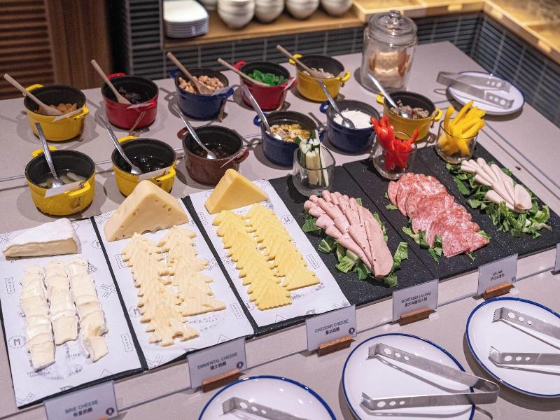 Four Points By Sheraton Bangkok, Sukhumvit 22 image